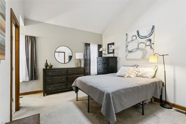 1058 Palmerton DR, Newport News, VA 23602