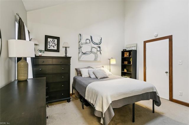 1058 Palmerton DR, Newport News, VA 23602