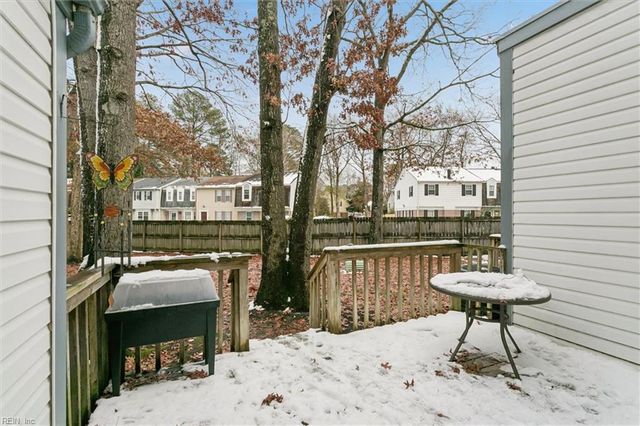 1058 Palmerton DR, Newport News, VA 23602