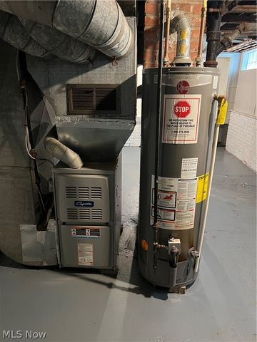 3968 E 147th Street, Cleveland, OH 44128