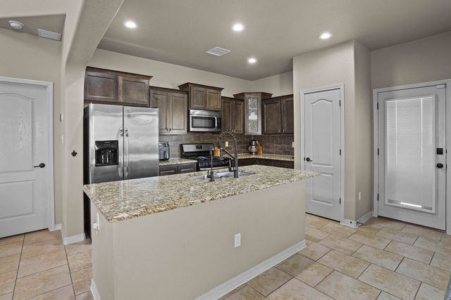 3873 LOMA CORTEZ Drive, El Paso, TX 79938