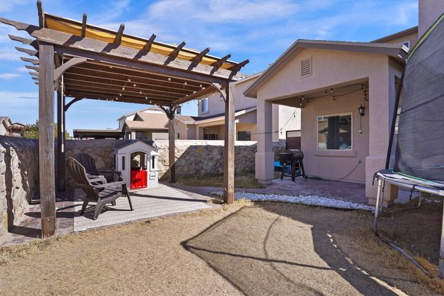 3873 LOMA CORTEZ Drive, El Paso, TX 79938