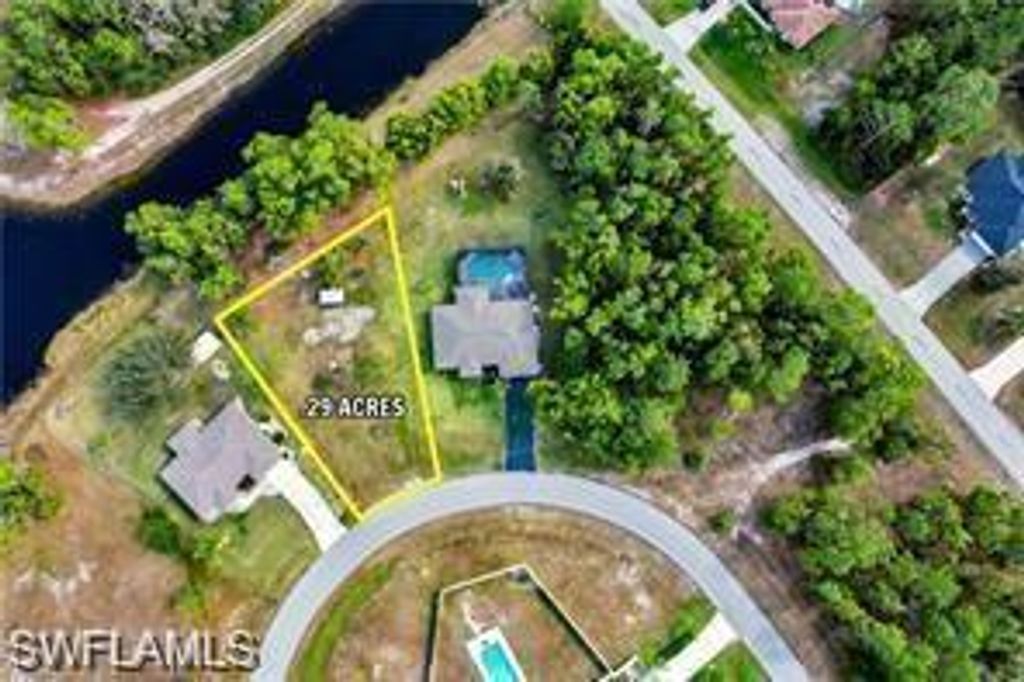 469 Boleyn CIR, LEHIGH ACRES, FL 33974 — exterior
