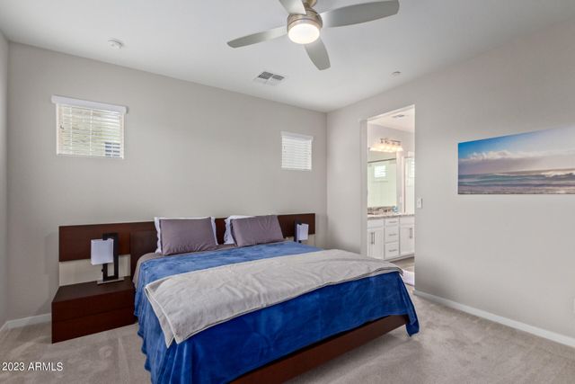1954 S FOLLETT Way, Gilbert, AZ 85295