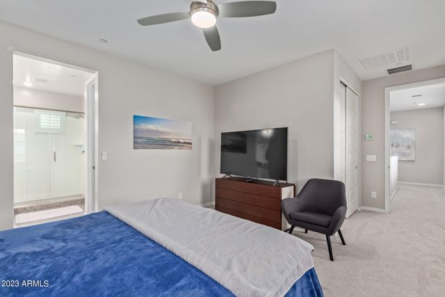 1954 S FOLLETT Way, Gilbert, AZ 85295