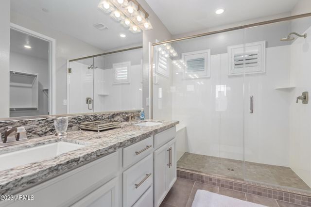 1954 S FOLLETT Way, Gilbert, AZ 85295