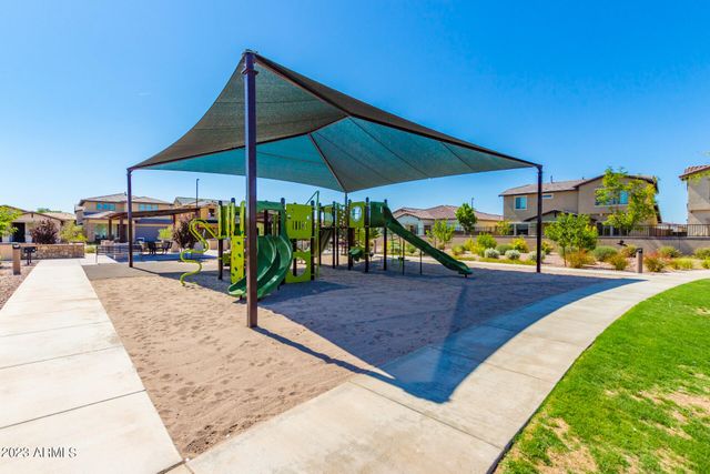 1954 S FOLLETT Way, Gilbert, AZ 85295
