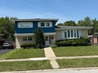 17624 71st Avenue, Tinley Park, IL 60477