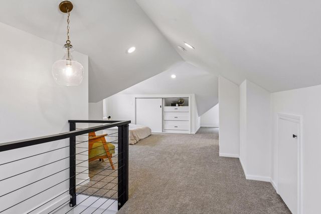 4618 Queen Avenue N, Minneapolis, MN 55412