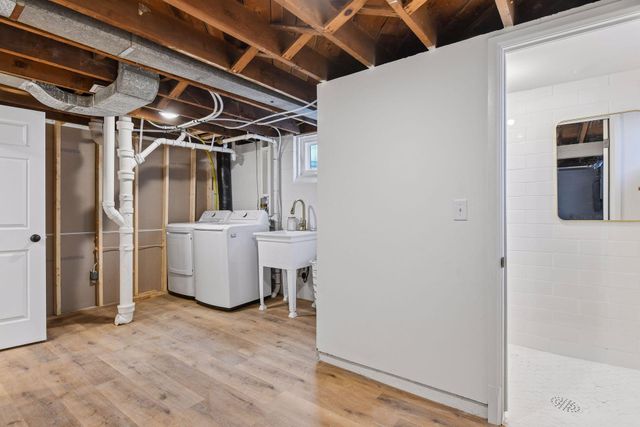 4618 Queen Avenue N, Minneapolis, MN 55412