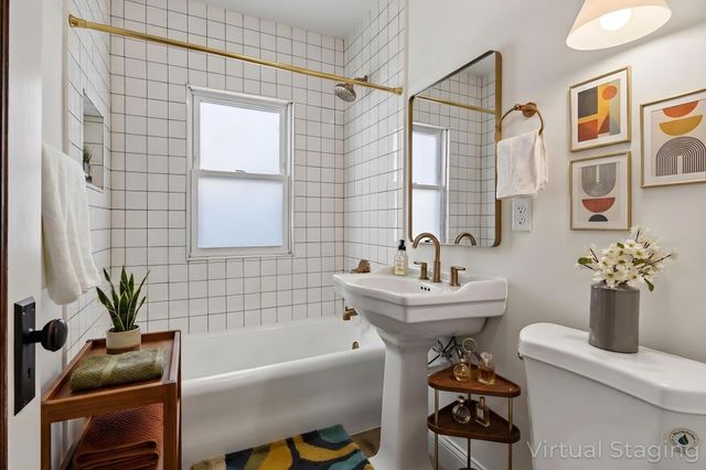 4618 Queen Avenue N, Minneapolis, MN 55412