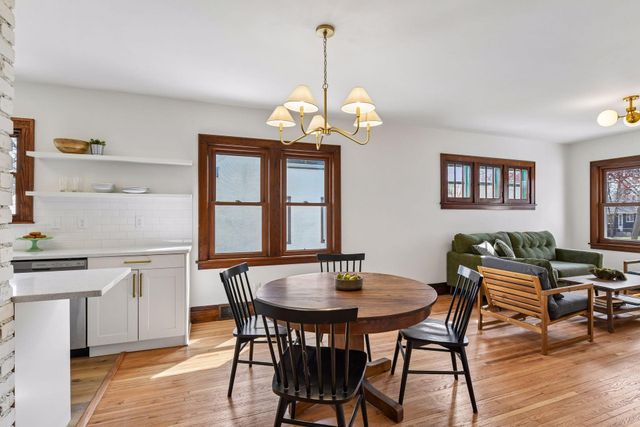 4618 Queen Avenue N, Minneapolis, MN 55412