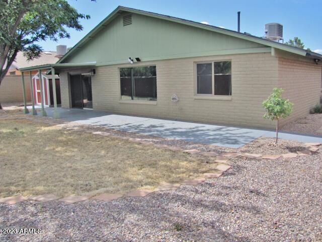 1048 QUAIL HOLLOW Drive, Sierra Vista, AZ 85635