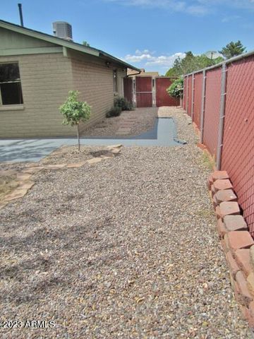 1048 QUAIL HOLLOW Drive, Sierra Vista, AZ 85635