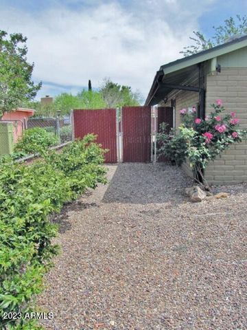 1048 QUAIL HOLLOW Drive, Sierra Vista, AZ 85635