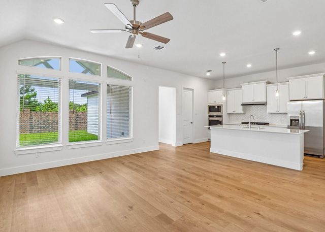 19266 Olive Heath Lane, Magnolia, TX 77355