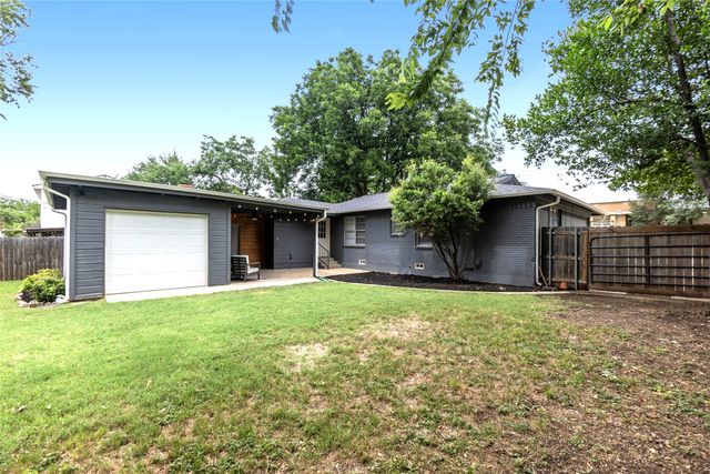 3704 Stadium Drive, Fort Worth, TX 76109