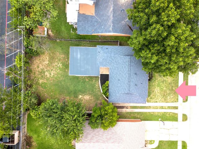 3704 Stadium Drive, Fort Worth, TX 76109