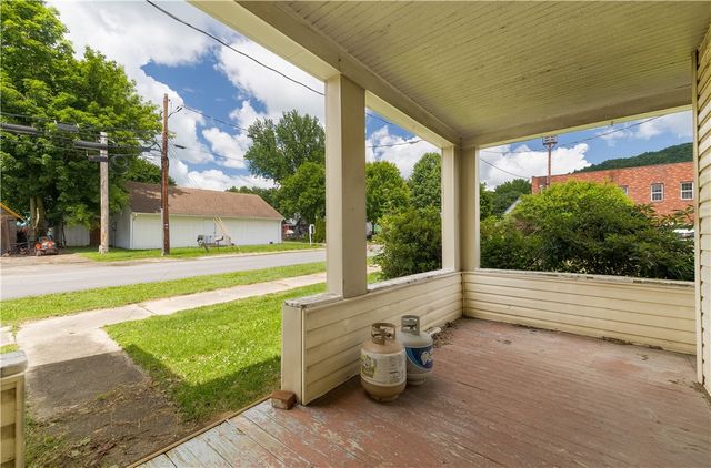 111 Case Street, Knoxville Boro, PA 16928