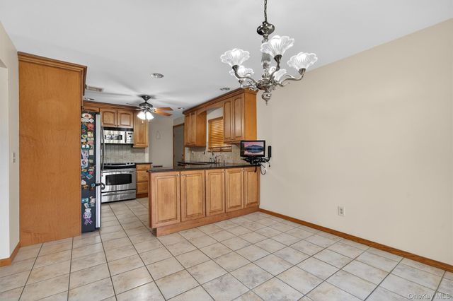 38 Noel Drive, Newburgh, NY 12550