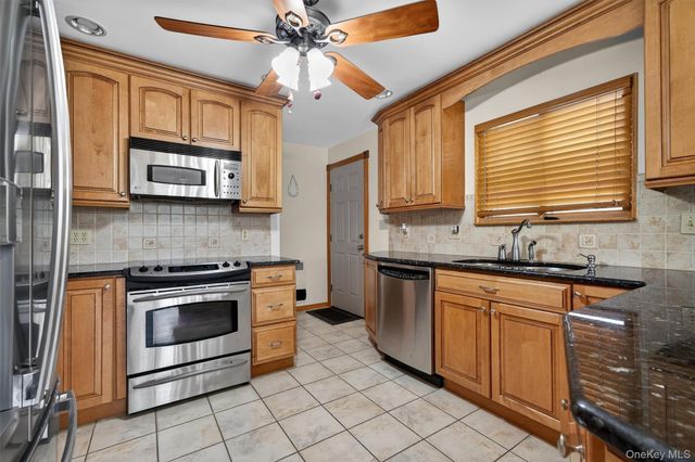 38 Noel Drive, Newburgh, NY 12550