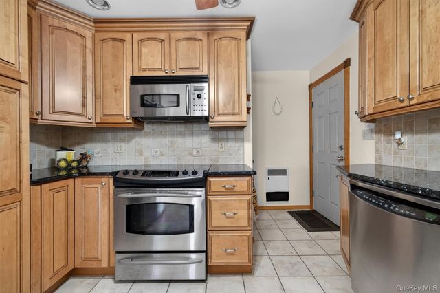 38 Noel Drive, Newburgh, NY 12550