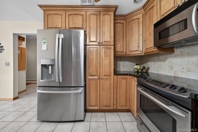 38 Noel Drive, Newburgh, NY 12550