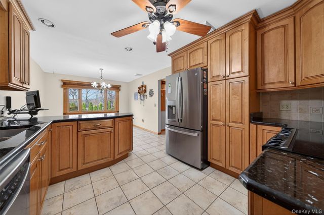 38 Noel Drive, Newburgh, NY 12550