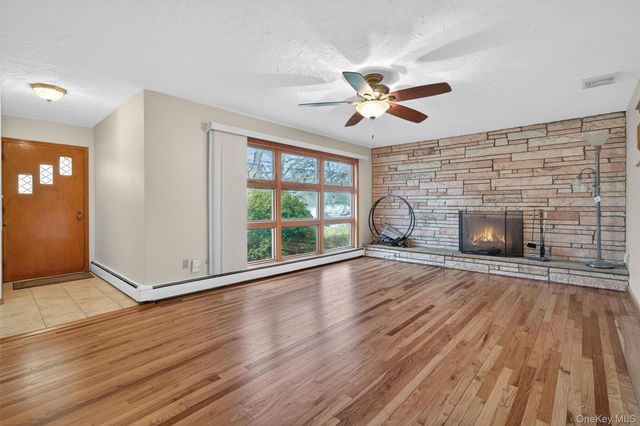 38 Noel Drive, Newburgh, NY 12550