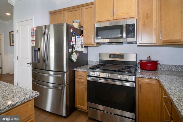 3700 CASTLETON DR, Williamstown, NJ 08094