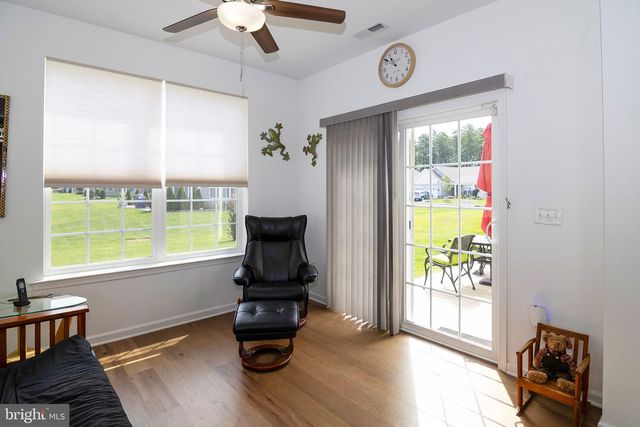 3700 CASTLETON DR, Williamstown, NJ 08094