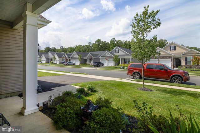 3700 CASTLETON DR, Williamstown, NJ 08094