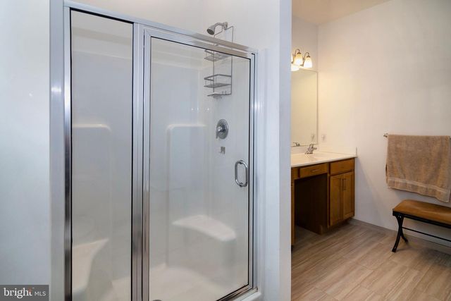 3700 CASTLETON DR, Williamstown, NJ 08094