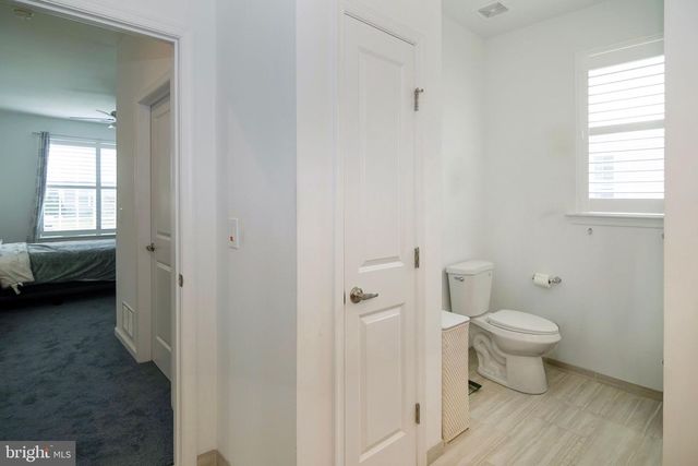 3700 CASTLETON DR, Williamstown, NJ 08094