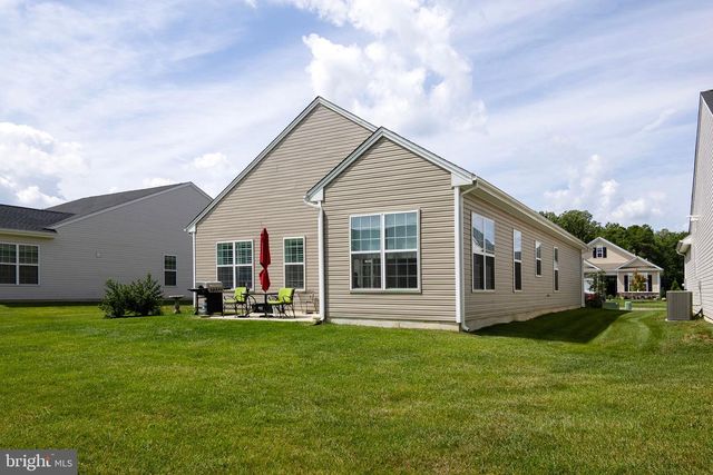 3700 CASTLETON DR, Williamstown, NJ 08094