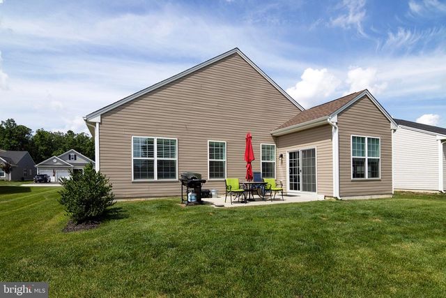 3700 CASTLETON DR, Williamstown, NJ 08094