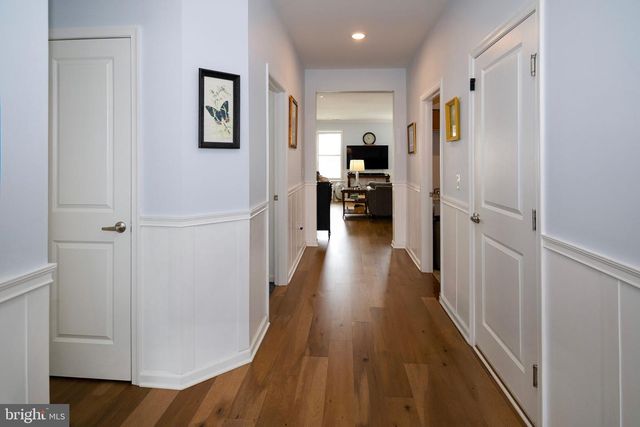 3700 CASTLETON DR, Williamstown, NJ 08094