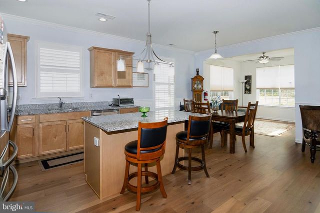 3700 CASTLETON DR, Williamstown, NJ 08094