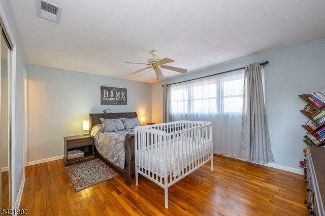 8 Sherbone Pl 8, Sayreville Boro, NJ 08872