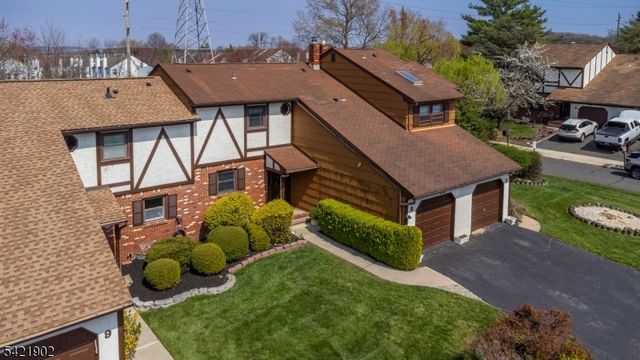 8 Sherbone Pl 8, Sayreville Boro, NJ 08872