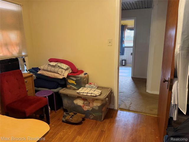 19341 Ohio Street, Detroit, MI 48221