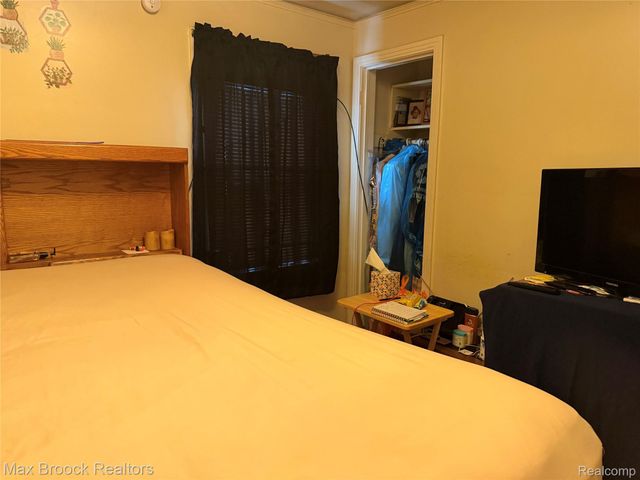 19341 Ohio Street, Detroit, MI 48221