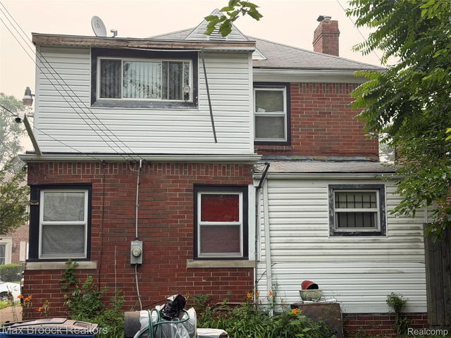 19341 Ohio Street, Detroit, MI 48221