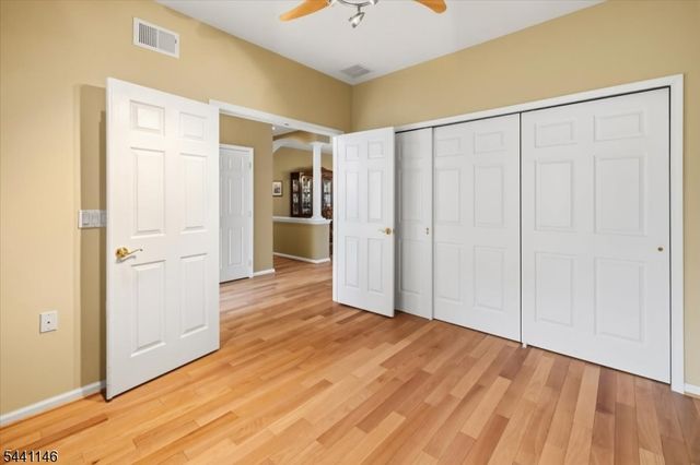 43 Renaissance Blvd, Franklin Twp., NJ 08873