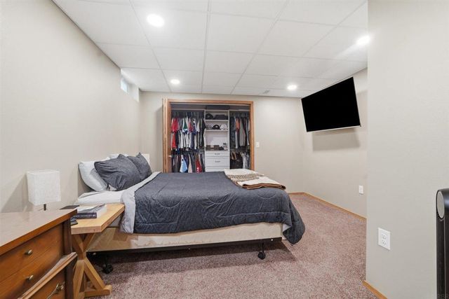 3713 Joan Drive, Waterloo, IA 50702