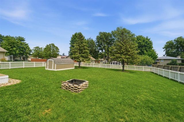 3713 Joan Drive, Waterloo, IA 50702