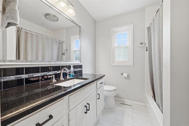 3713 Joan Drive, Waterloo, IA 50702