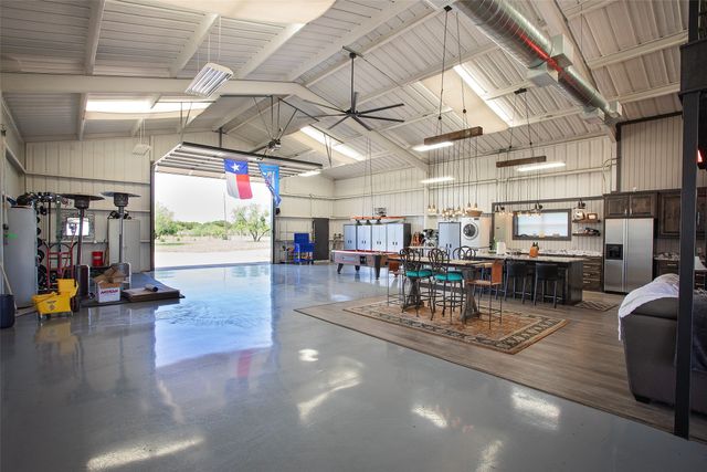 1049 Hells Gate Loop, Possum Kingdom Lake, TX 76475
