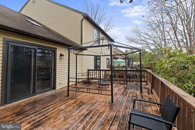 233 KEATS DR, Sicklerville, NJ 08081