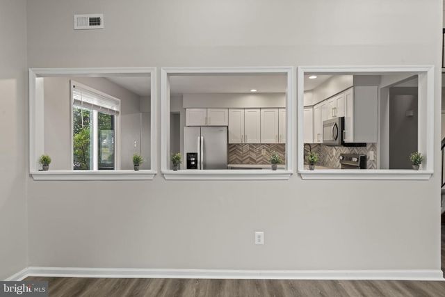 233 KEATS DR, Sicklerville, NJ 08081